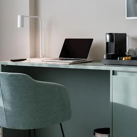 Millennium Hub & Hotell