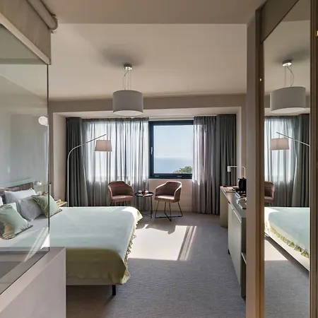 Millennium Hub & Hotell