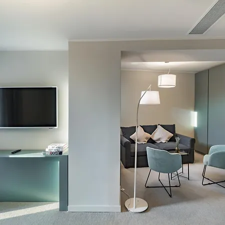 Millennium Hub & Szálloda Konstanca