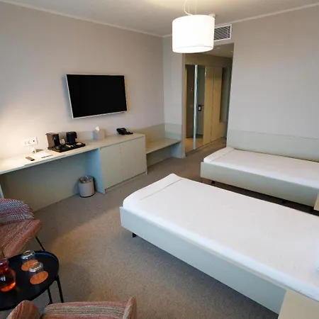 Millennium Hub & Hotel Constanta