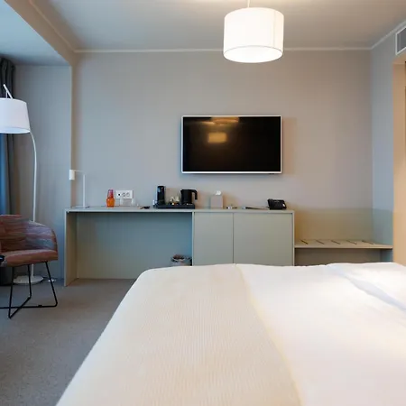 Hotel Millennium Hub &