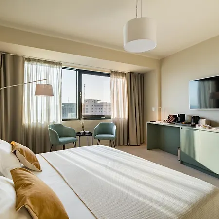 Millennium Hub&hotel 4*