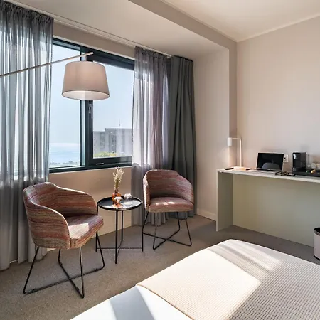 Hotel Millennium Hub &